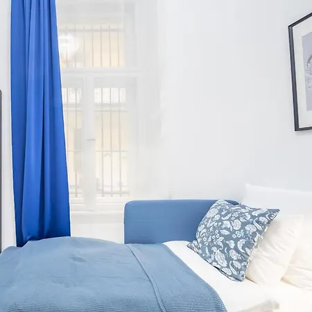 Modern - - Easy Sleep For Solo Traveller 아파트